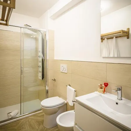 Monsuite Relais 2 - Suite Fleur *