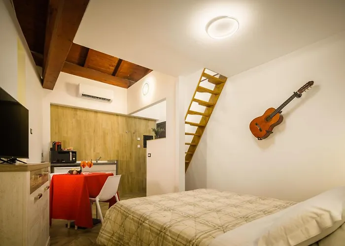 Lägenhet Monsuite Relais 2 - Suite Fleur